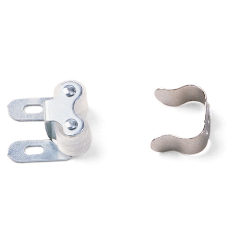 Laurey Double Roller Catch 4701